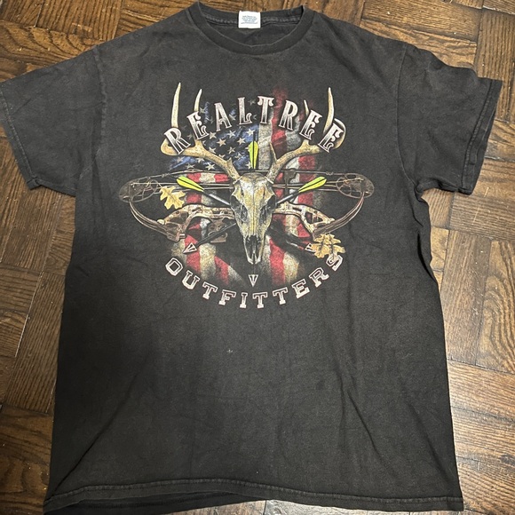 Realtree Outfitters Shirt Men's Medium Black Short Sleeve Bow Hunting Deer Skull - Picture 1 of 5